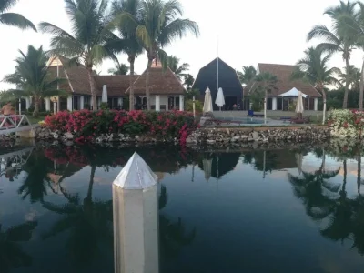 11312786_427682120746663_2111780672134896835_o