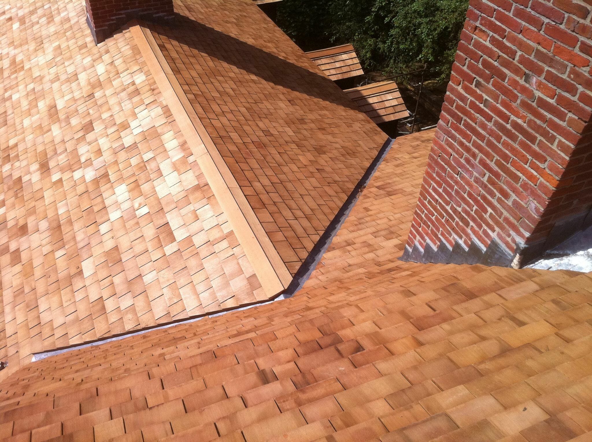 Western Red Cedar Shakes and Shingles