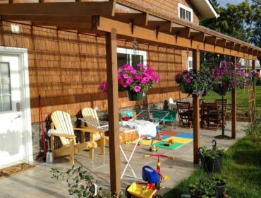 Western Red Cedar #2 Grade 18” Perfection Shingles