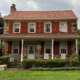 CertiSplit® #1 Grade Western Red Cedar 18" Heavy Handsplit Shakes