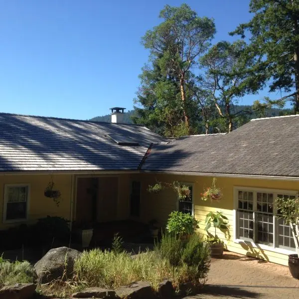 24inch Alaskan Yellow Tapersawns