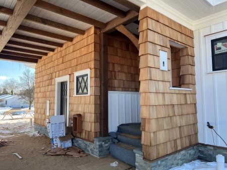 Western Red Cedar 24” x 7/8” Tapersawn Shakes